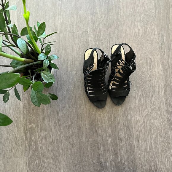 Vince Camuto Black Leather Lace Up Sandel with Zipper - Picture 2 of 8